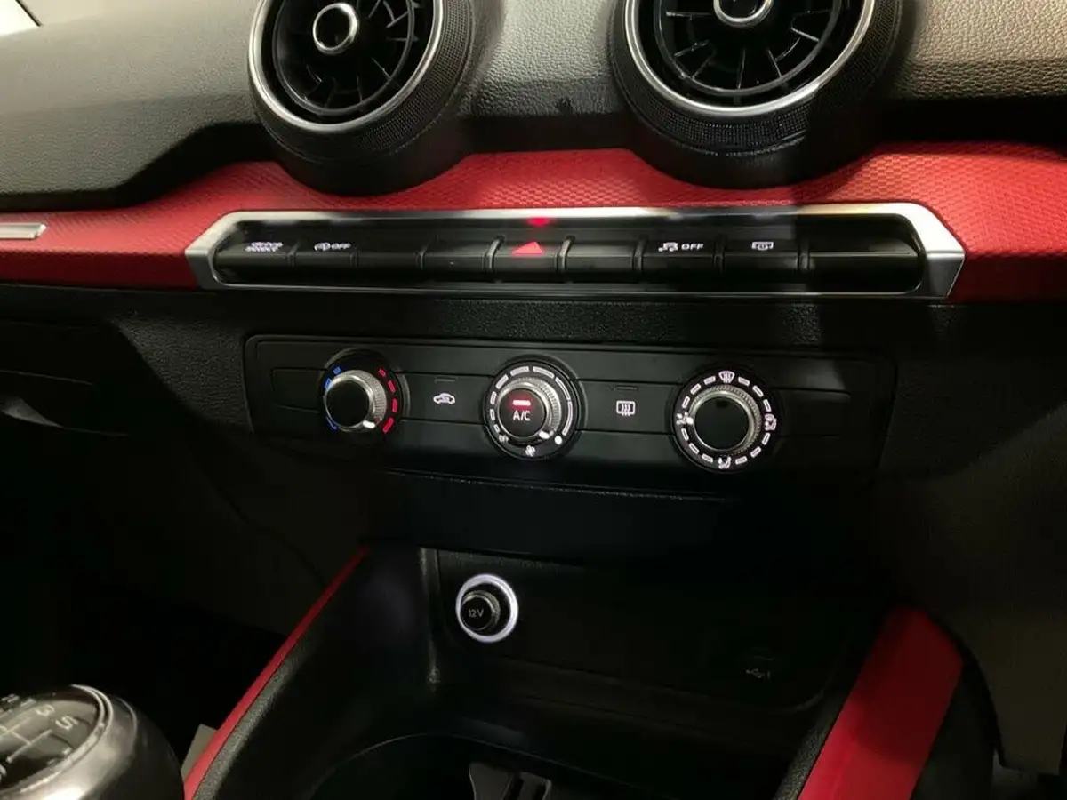 2019-audi-q2-16-30-tdi-sport-big-46