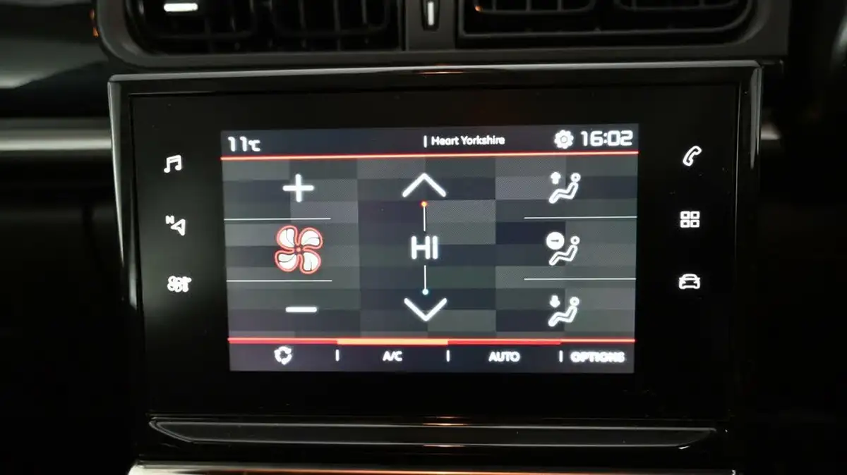 2021-citroen-c3-12-puretech-shine-83ps-big-12