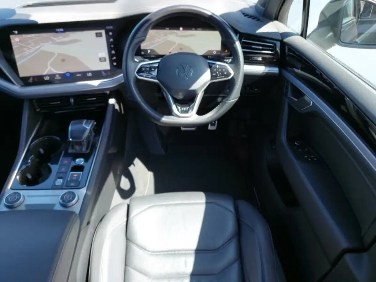 2021-volkswagen-touareg-30tdi-black-edition-286ps-big-6