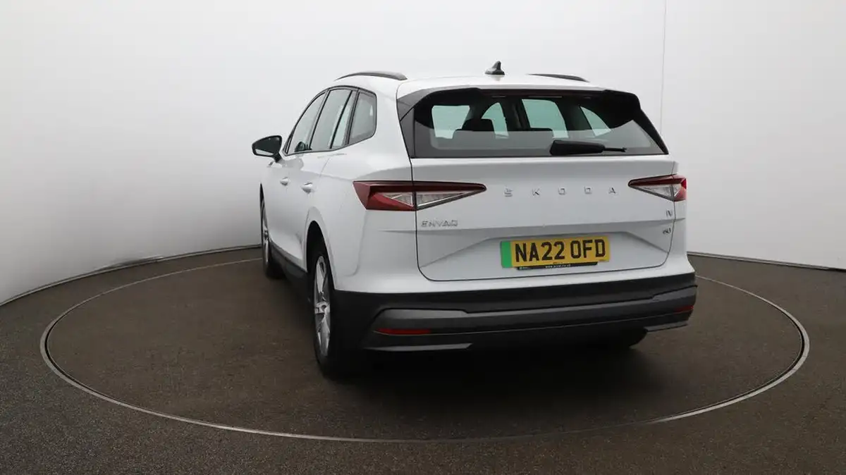 2022-skoda-enyaq-e-60-big-59