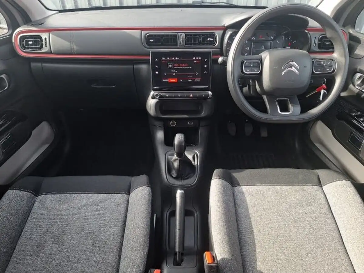 2022-citroen-c3-12-puretech-c-series-big-2
