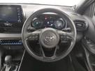 2022-toyota-yaris-15-vvt-i-dynamic-small-9