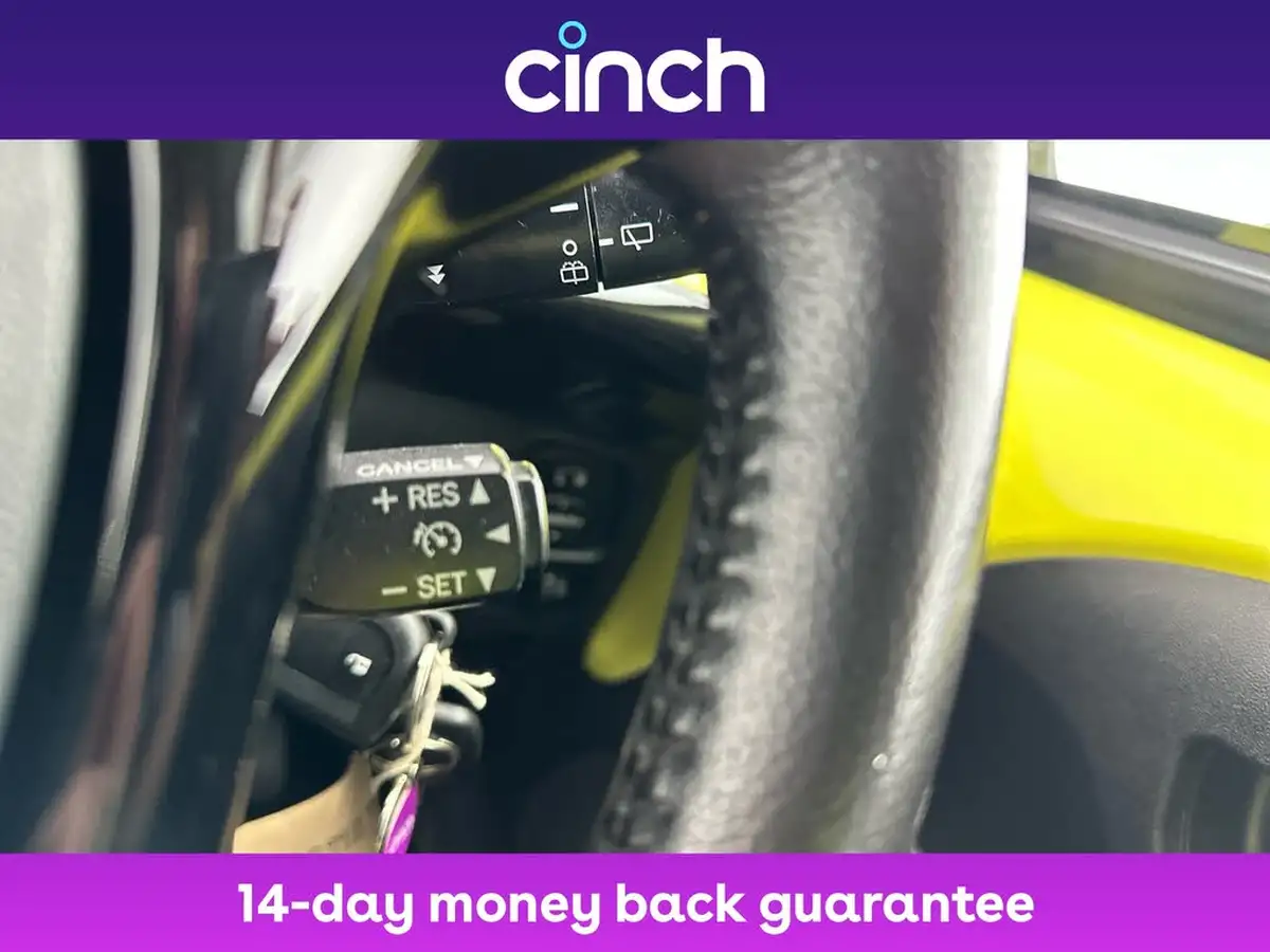 2016-toyota-aygo-10-vvt-i-x-cite-3-bi-tone-yellow-5d-big-31