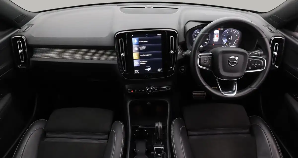 2022-volvo-xc40-20-b4-r-design-big-13