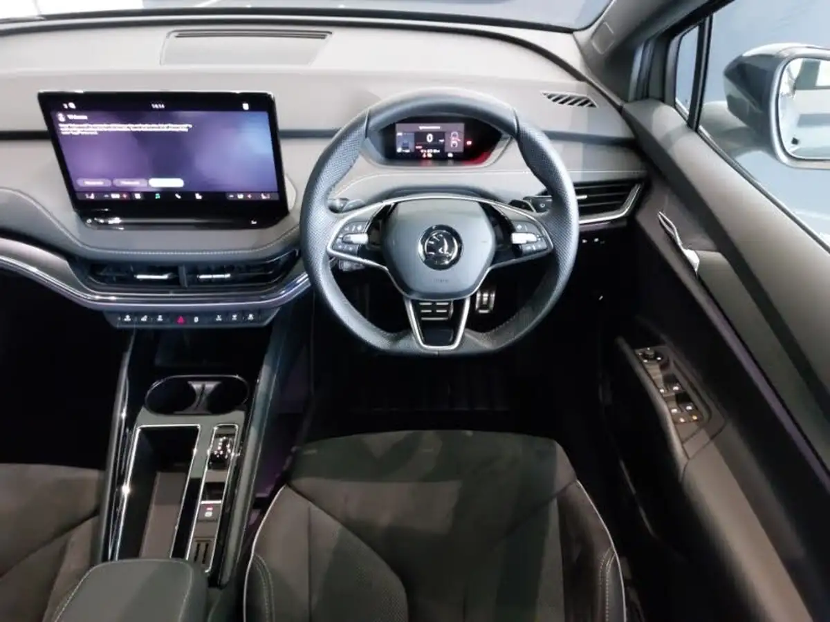 2024-skoda-enyaq-e-85x-sportline-plus-station-wagon-big-6