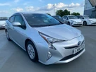 2017-toyota-prius-hybrid-small-2