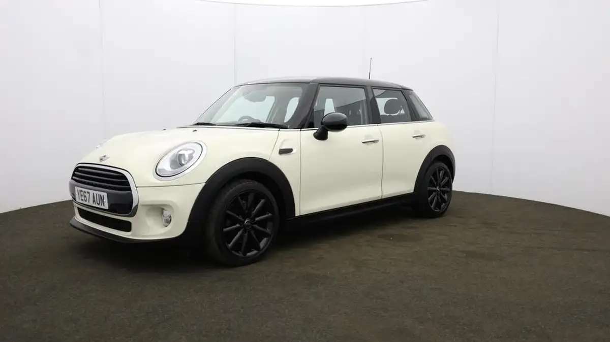 2017-mini-cooper-15-cooper-ss-hatchback-5d-big-37