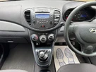 2012-hyundai-i10-12-active-small-26