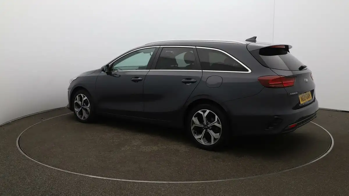 2021-kia-ceed-16crdi-3-48v-mhev-sportswagon-big-33
