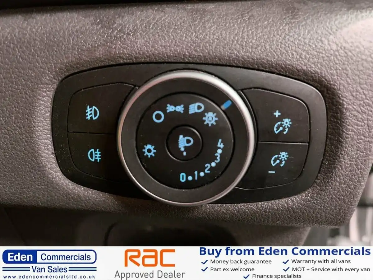 2021-ford-transit-custom-20tdci-300-l1h1-trend-130pseu6dt-panel-van-big-14