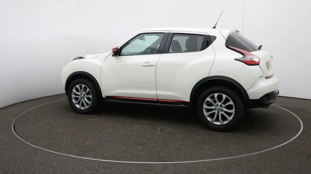 2017-nissan-juke-16-tekna-117ps-1598cc-xtronic-cvt-big-44