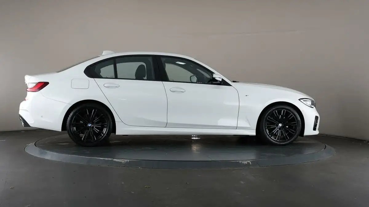 2022-bmw-3-series-20td-320d-m-sport-mht-saloon-4d-big-53