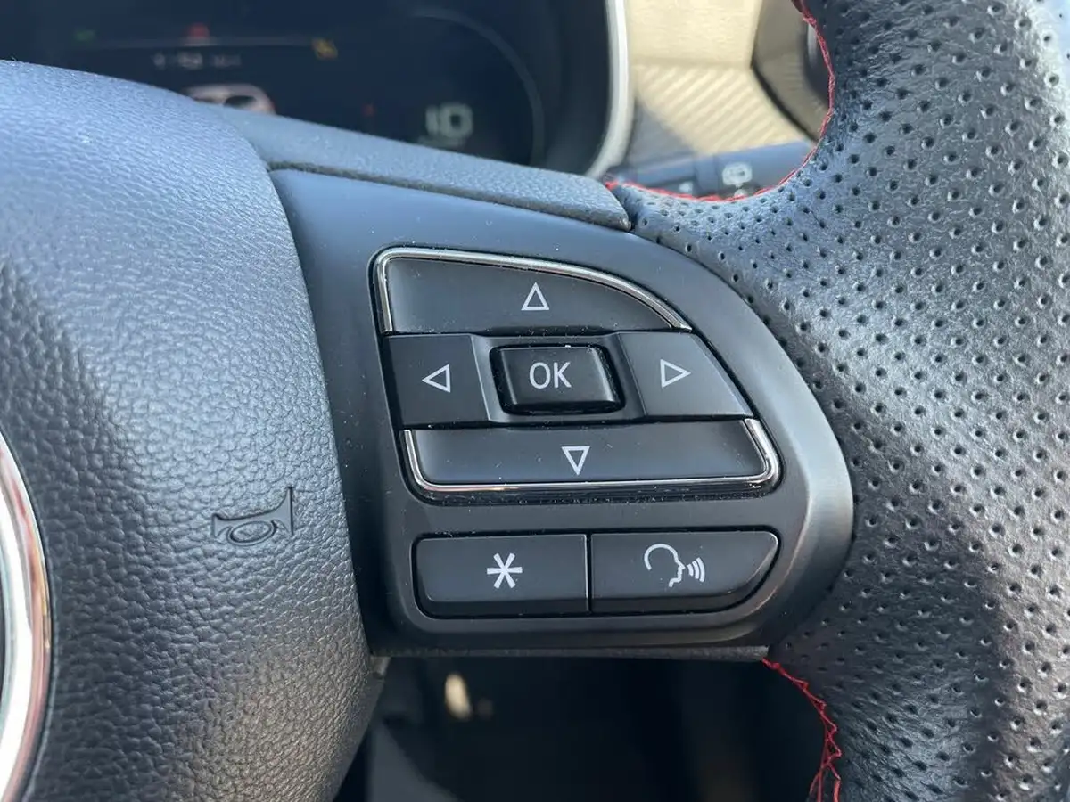 2022-mg-zs-suv-10t-gdi-exclusive-auto-big-16