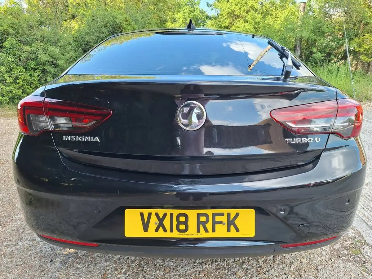 2018-vauxhall-insignia-grand-sport-16td-design-nav-136ps-ecotec-big-6