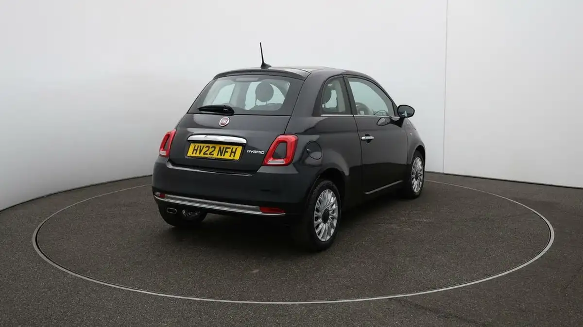 2022-fiat-500-10-dolcevita-big-52