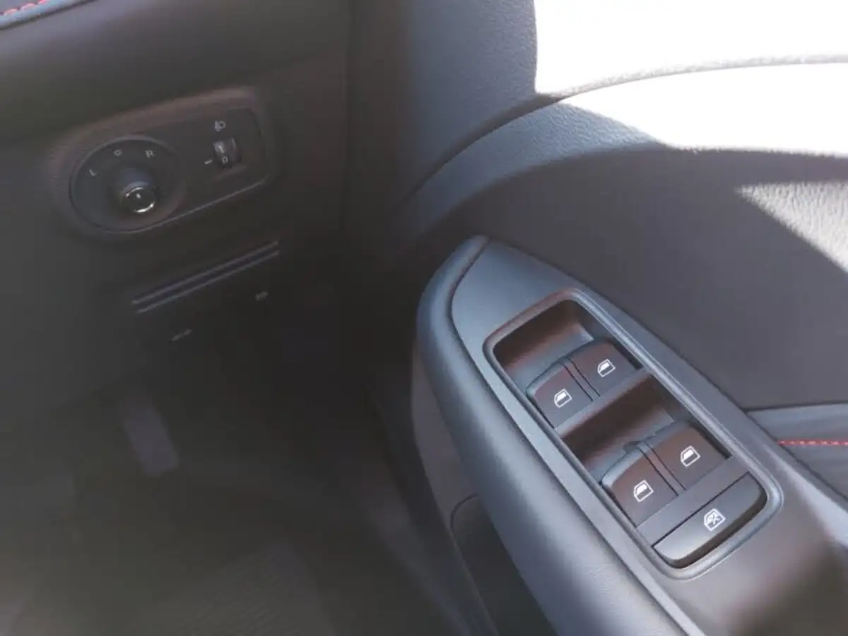 2024-mg-zs-suv-10t-gdi-exclusive-auto-big-16