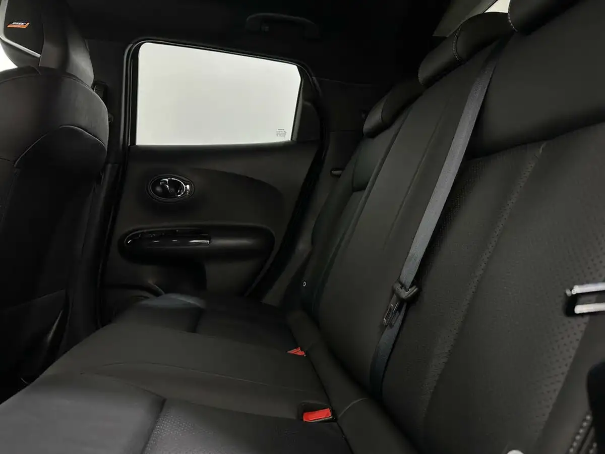 2019-nissan-juke-16-tekna-112ps-ss-big-35