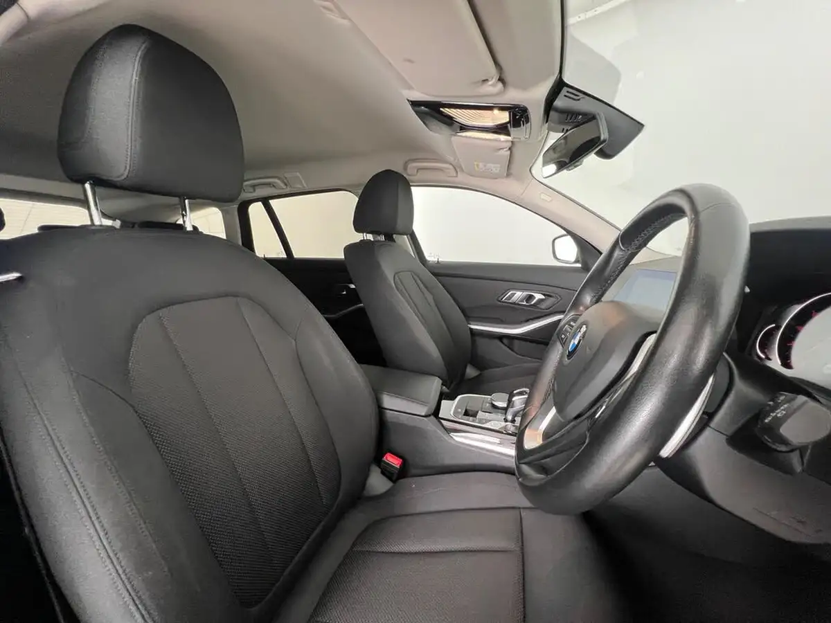 2019-bmw-3-series-20td-320d-xdrive-se-190bhp-saloon-4d-sport-big-15