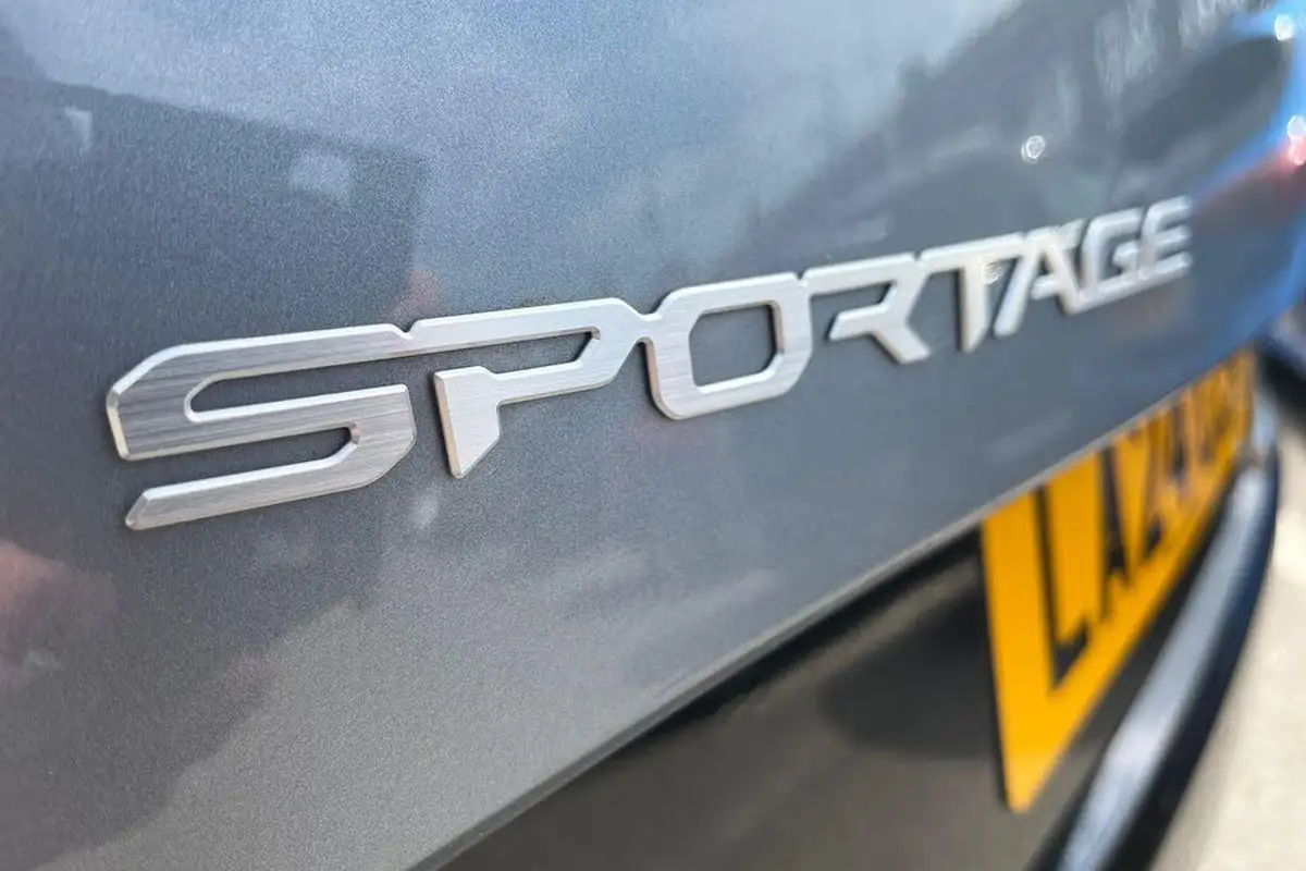 2024-kia-sportage-16-t-gdi-gt-line-148bhp-big-40
