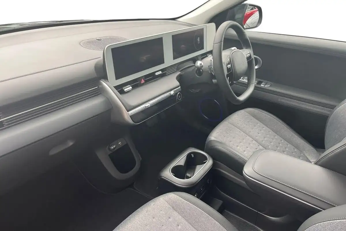 2024-hyundai-ioniq-5-e-premium-170ps-58kwh-rwd-big-5