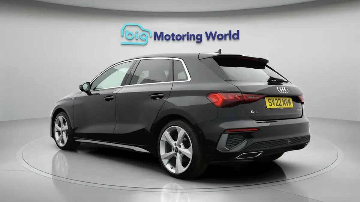 2022-audi-a3-10-30-tfsi-s-line-sportback-5d-big-5