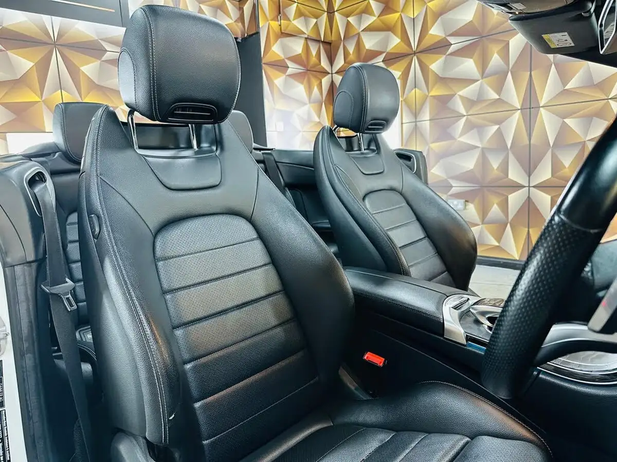 2018-mercedes-benz-c-class-21d-c220d-amg-line-premium-plusss-cabriolet-2d-9g-tronic-plus-big-9