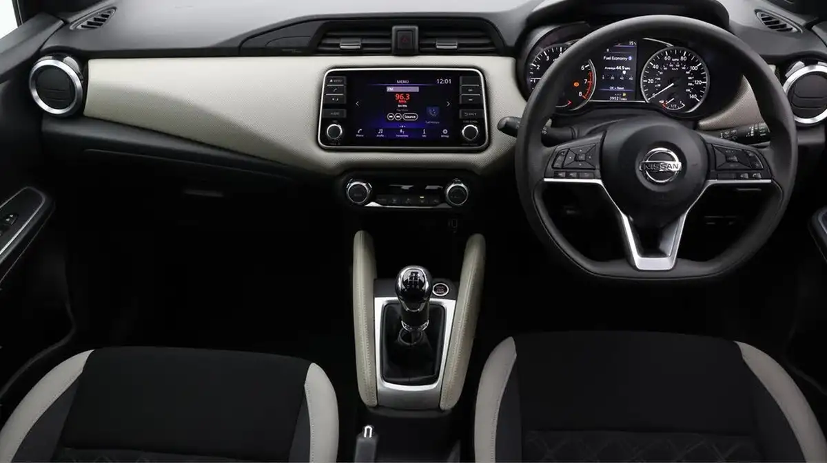 2019-nissan-micra-09-ig-t-acenta-limited-edition-big-13