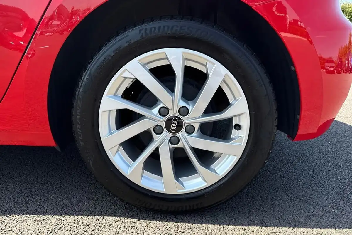 2022-audi-a1-10-25-tfsi-sport-big-11
