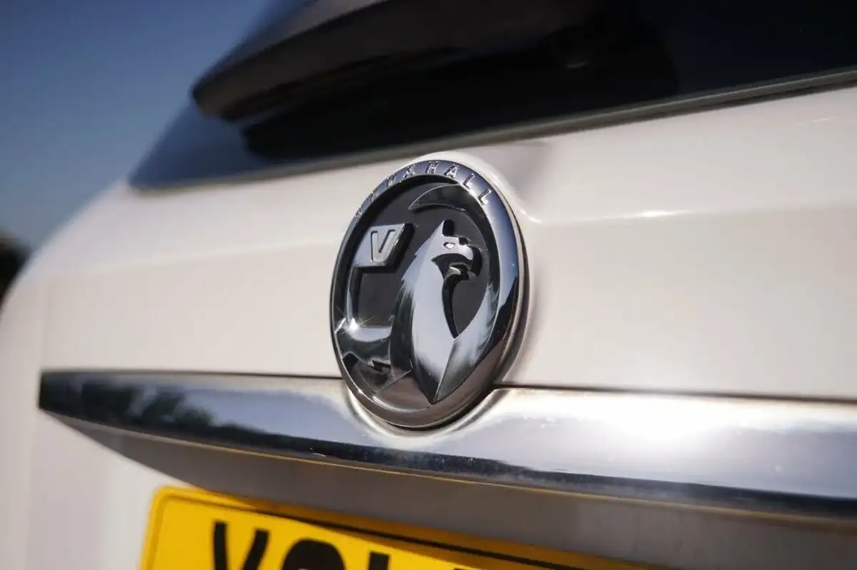 2014-vauxhall-mokka-16-tech-line-big-36