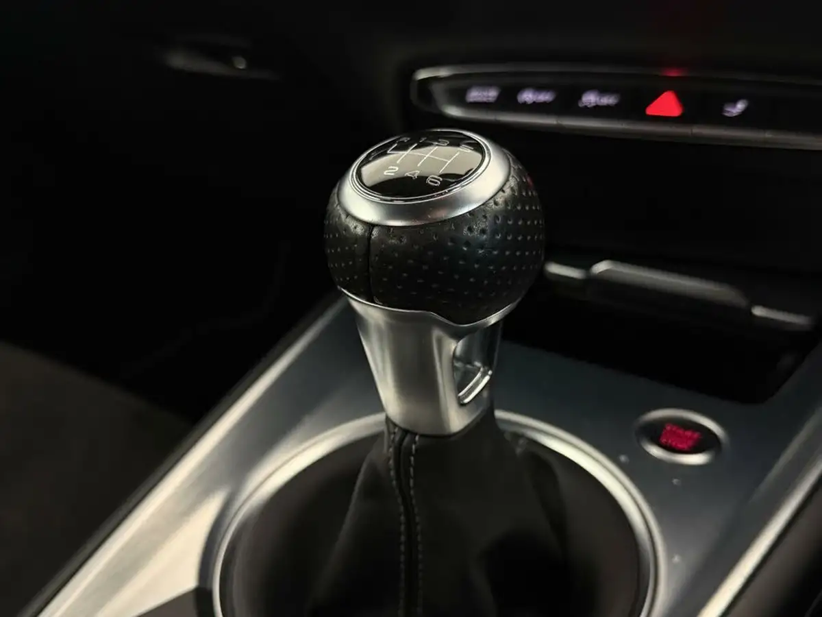2017-audi-tt-coupe-20tdi-ultra-s-line-big-35