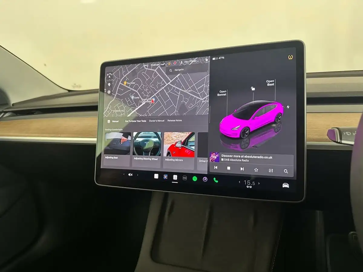 2022-tesla-model-3-e-long-range-big-32