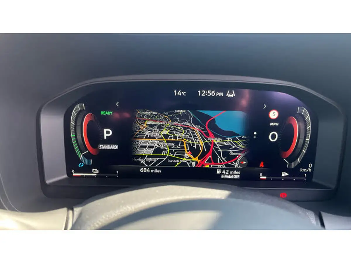 2025-nissan-juke-16-hybrid-n-connecta-big-17