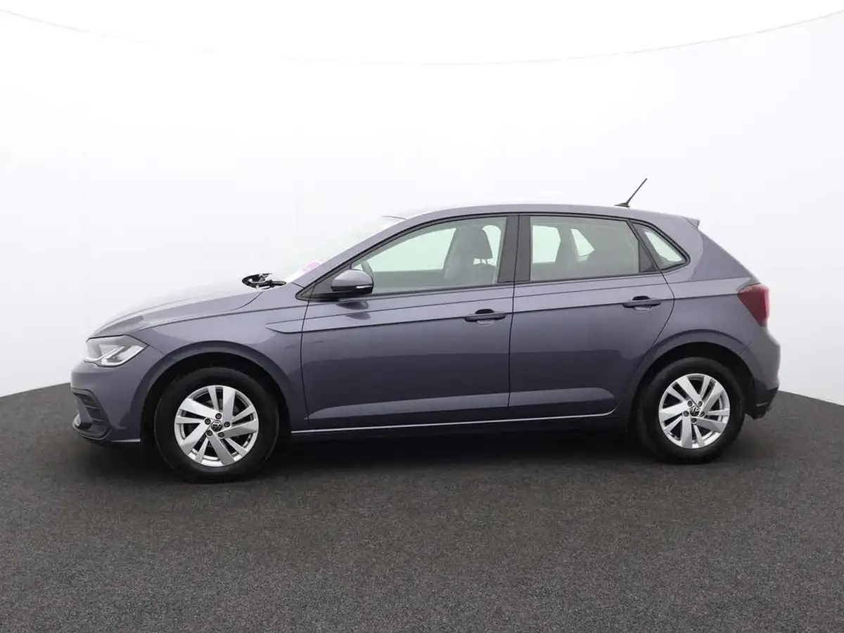 2022-volkswagen-polo-10-life-big-4