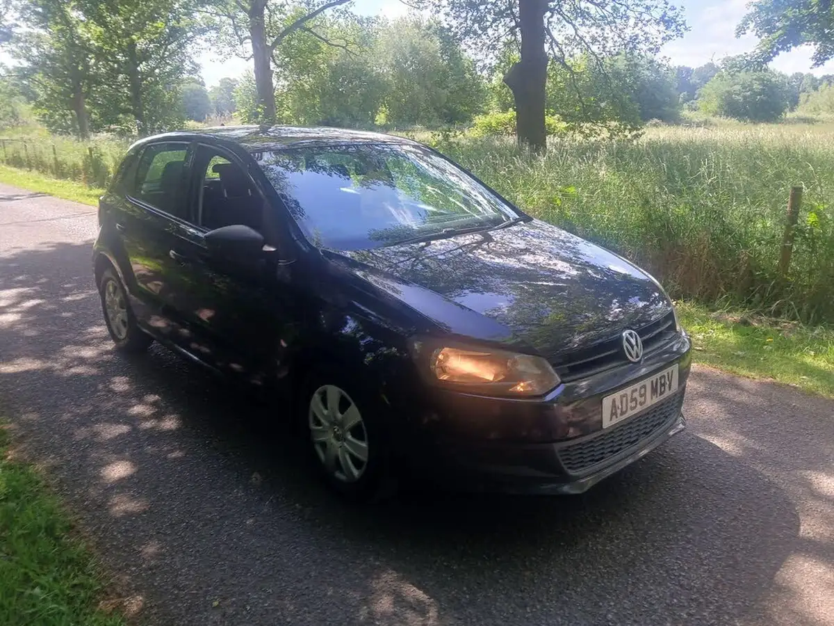 2009-volkswagen-polo-12-s-5d-big-0