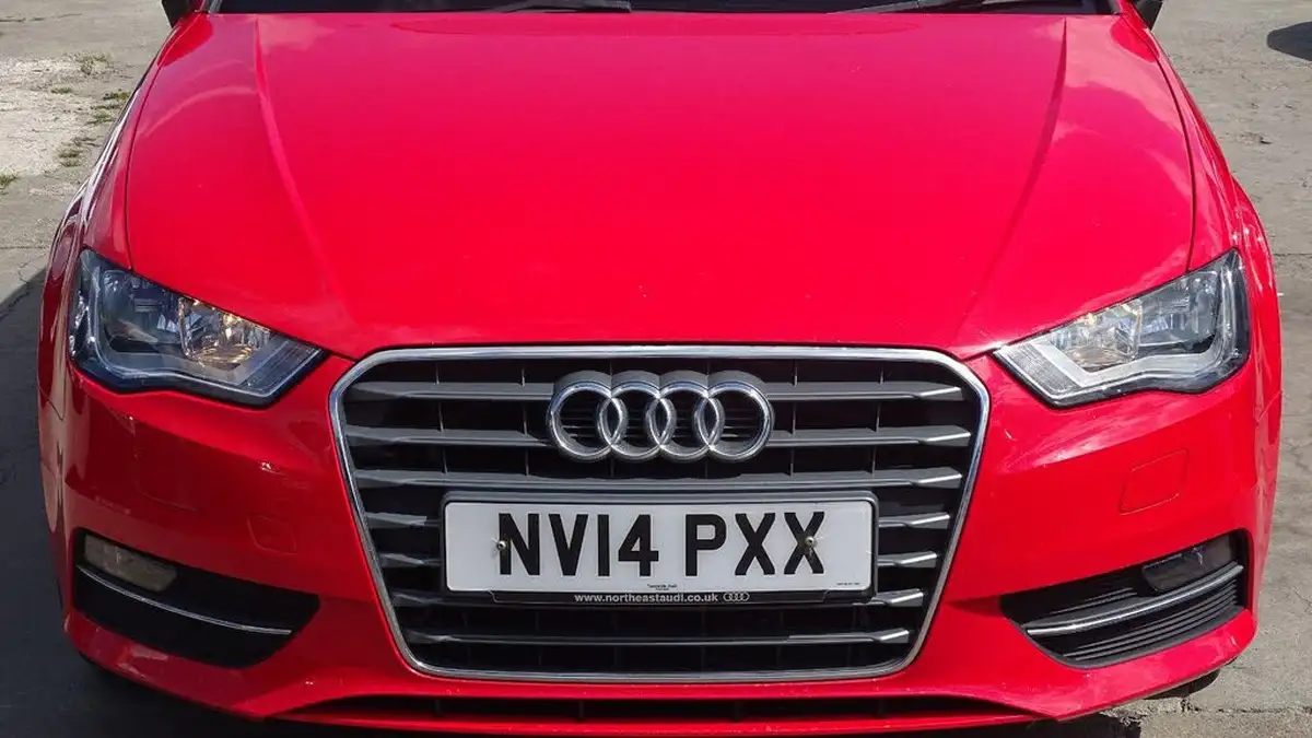 2014-audi-a3-20-tdi-se-sportback-5d-1968cc-s-tronic-big-4