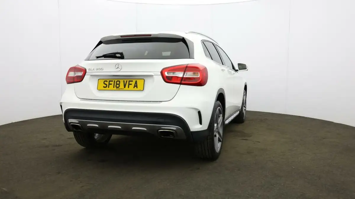 2018-mercedes-benz-gla-class-16-gla-200-amg-line-154bhp-big-62
