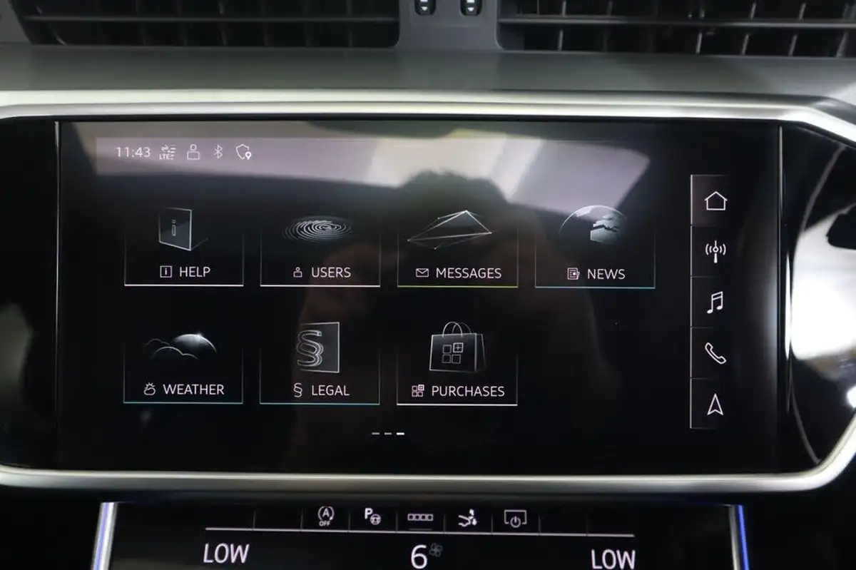 2021-audi-a7-30-55-tfsi-black-edition-big-46