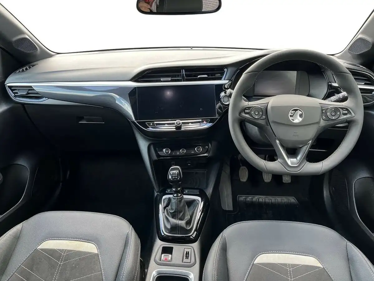 2025-vauxhall-corsa-12-turbo-ultimate-100ps-big-7