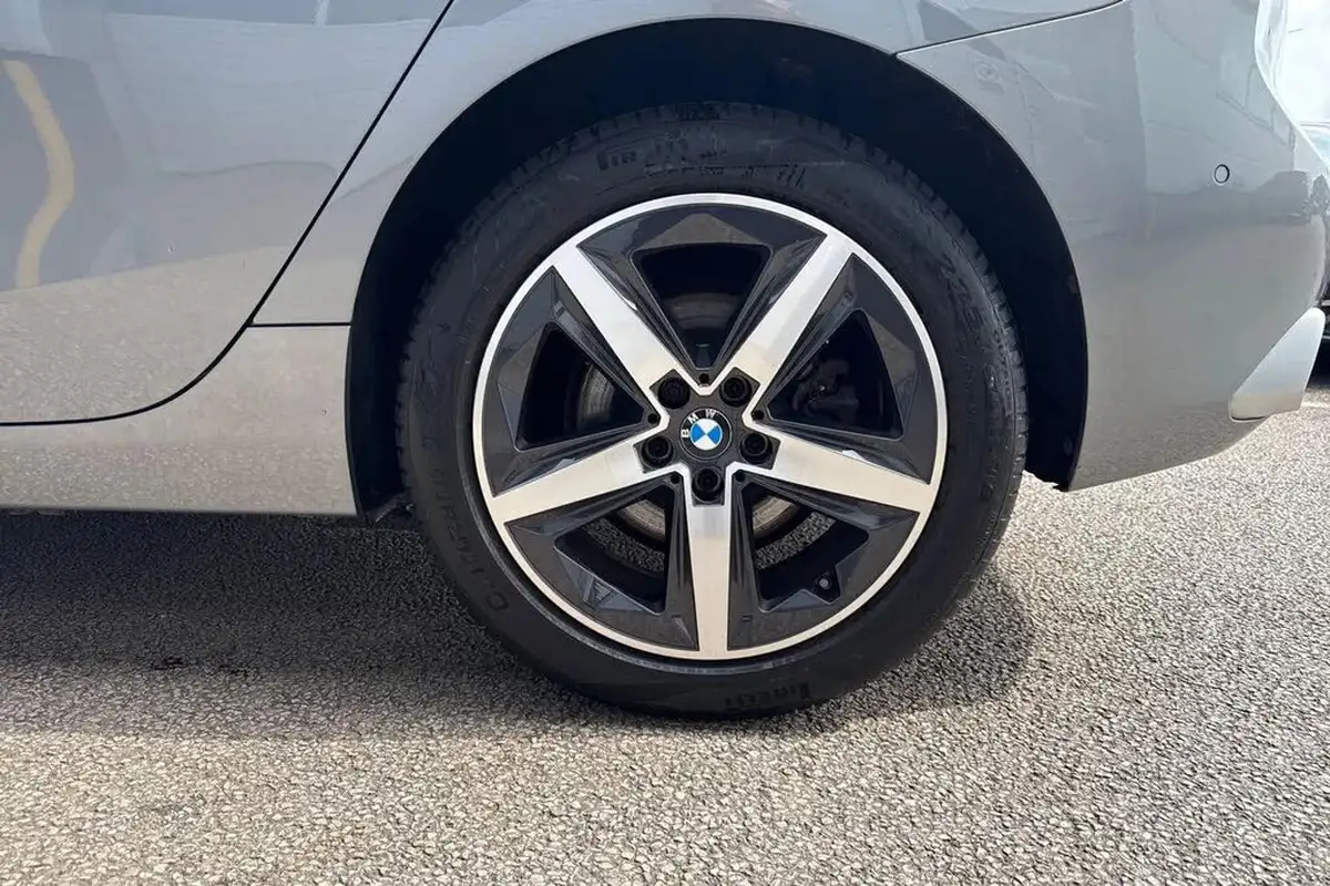 2022-bmw-2-series-15-220i-luxury-big-21