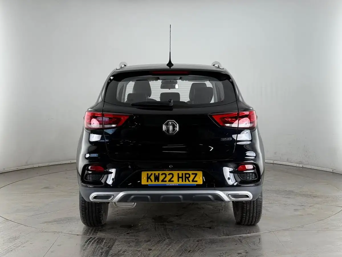 2022-mg-zs-suv-10t-gdi-exclusive-auto-big-9