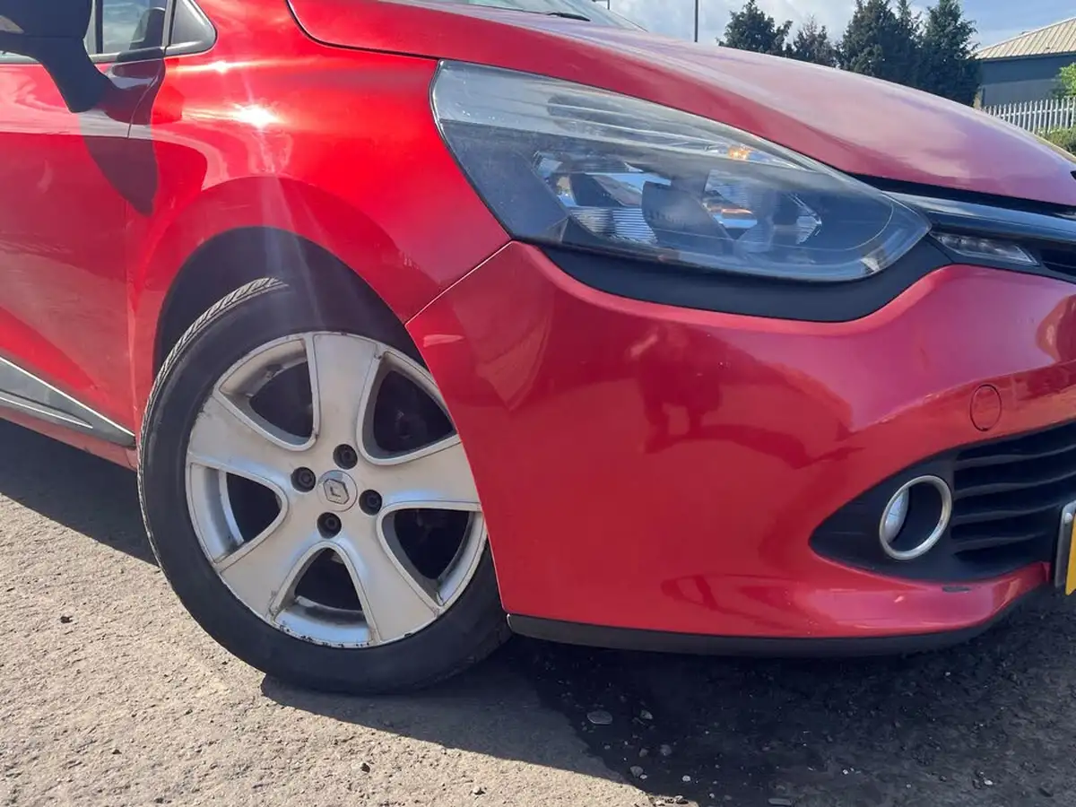 2014-renault-clio-12-expression-big-2