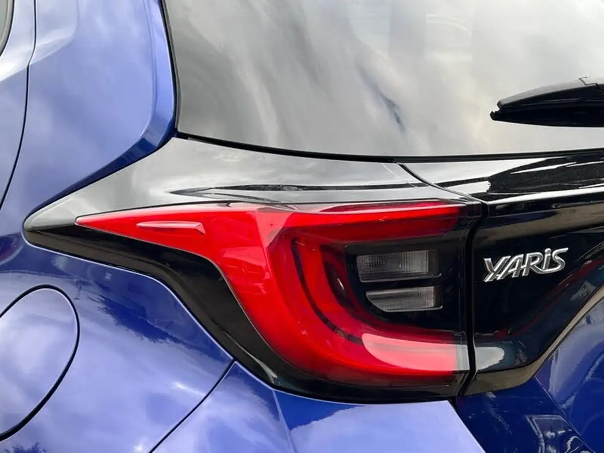 2022-toyota-yaris-15-vvt-i-design-big-21