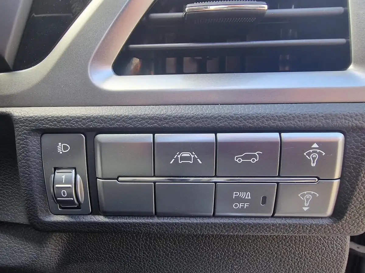 2023-kgm-ssangyong-korando-15-ultimate-big-18