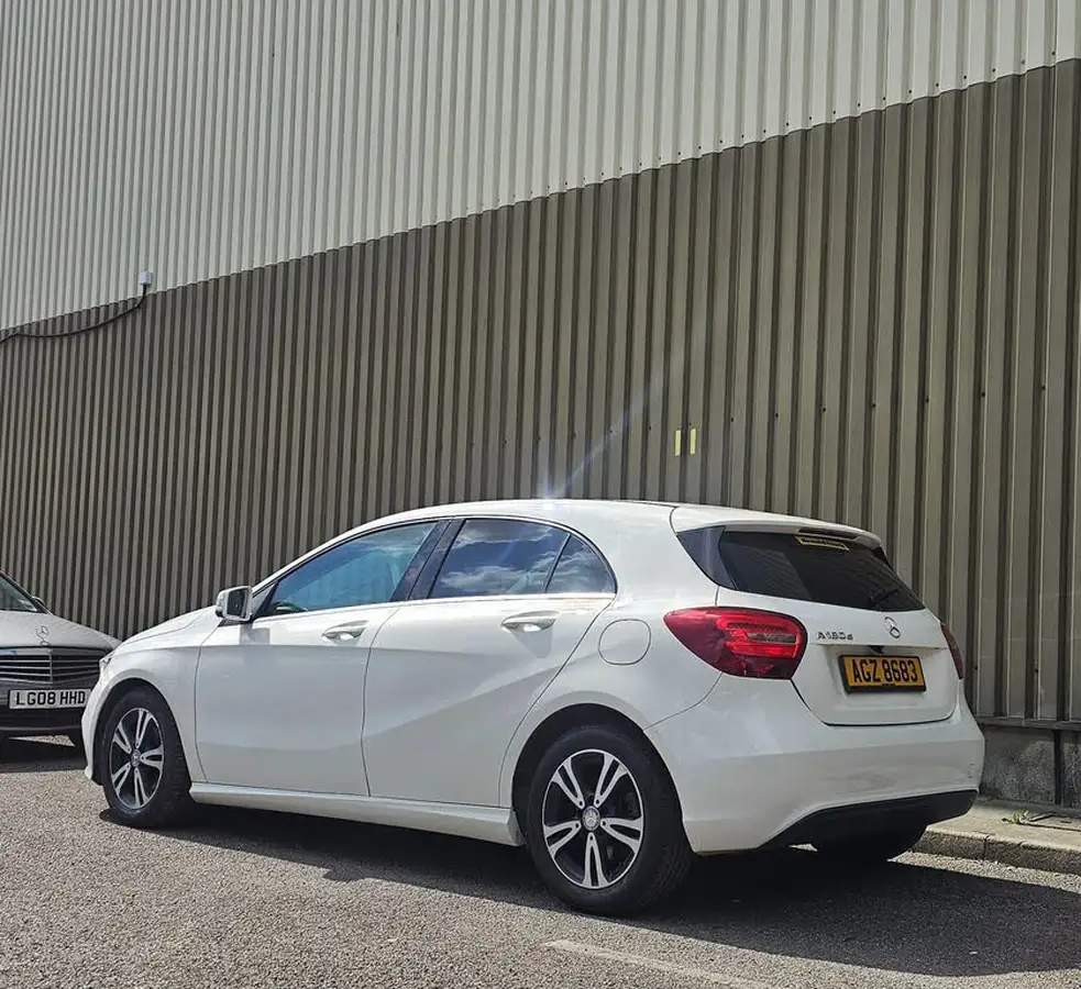 2016-mercedes-benz-a-class-15d-a180d-se-ss-big-5