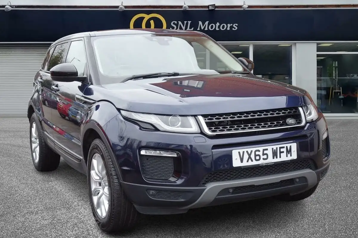 2015-land-rover-range-rover-evoque-20ed4-se-tech-hatchback-5d-big-4