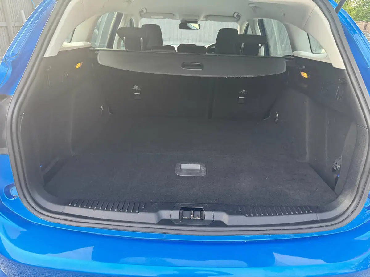 2018-ford-focus-15-titanium-estate-auto-big-24