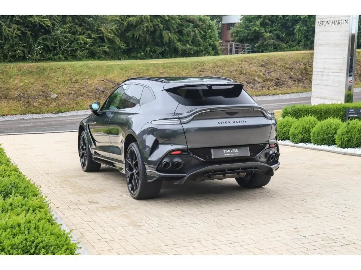 2024-aston-martin-dbx-40-v8-big-38