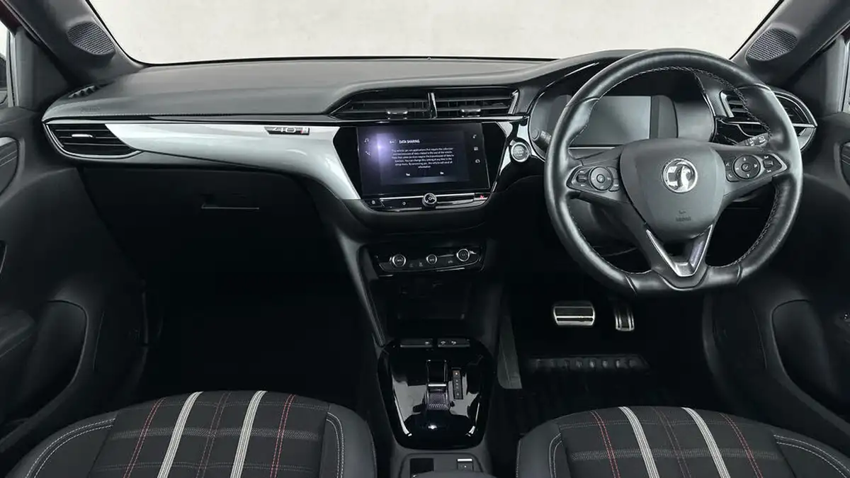 2022-vauxhall-corsa-e-anniversary-edition-electric-big-14
