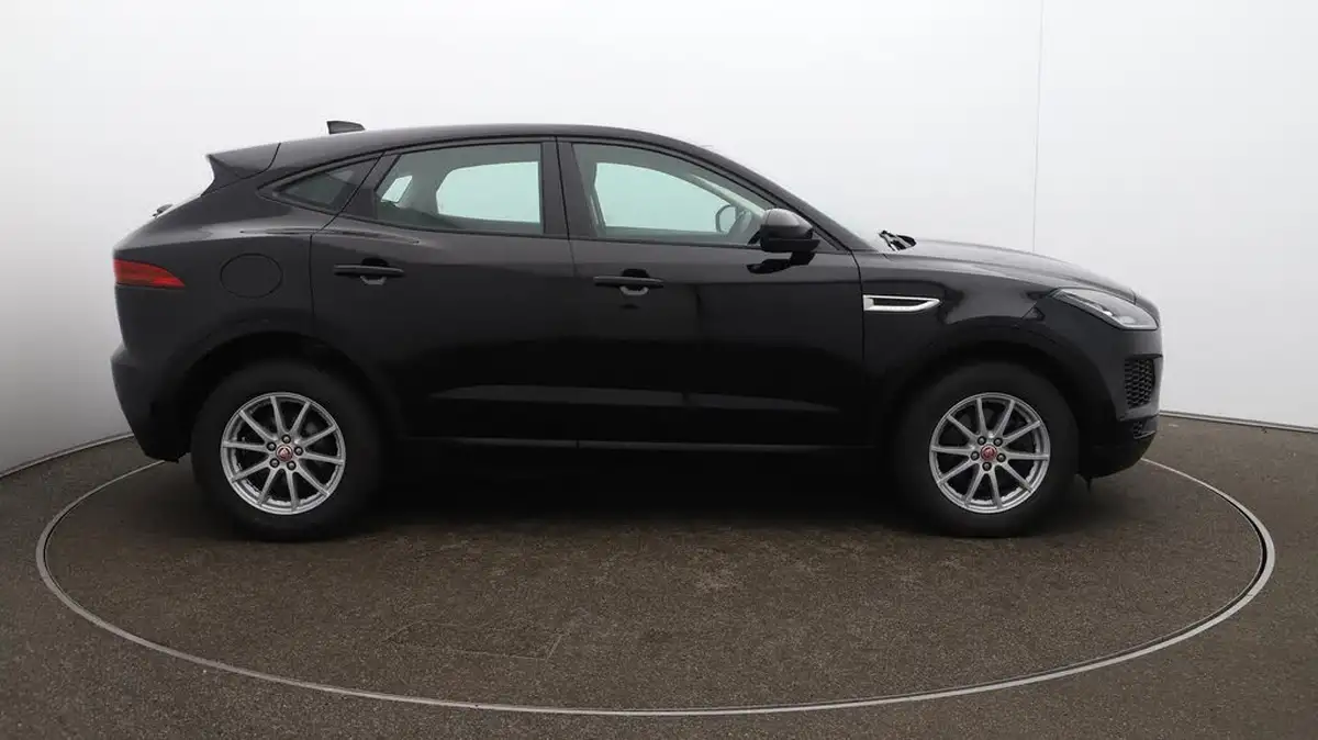 2019-jaguar-e-pace-20-i4d-150ps-big-50