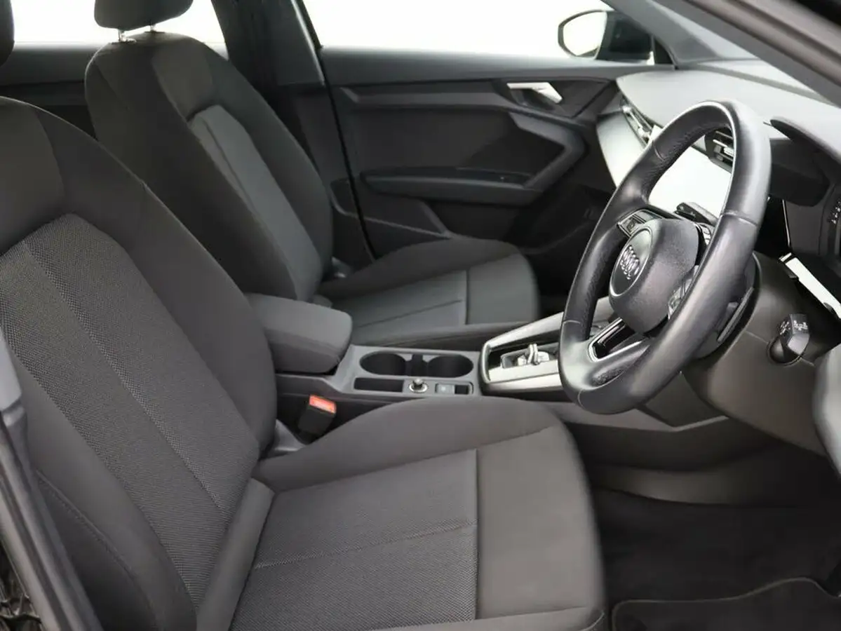 2022-audi-a3-10-30-tfsi-technik-s-tronic-big-11